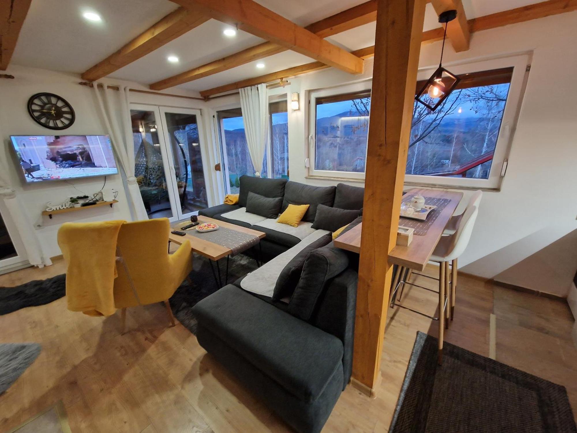 Mountain House Brutusi 17 Bjelasnica Trnovo Bih Luaran gambar