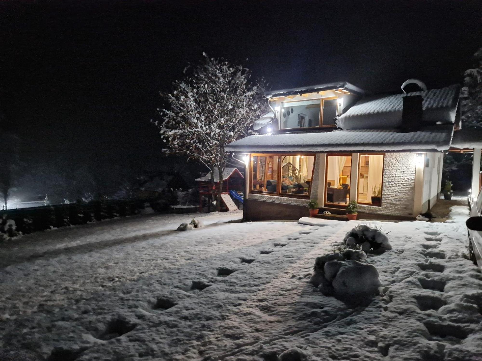 Mountain House Brutusi 17 Bjelasnica Trnovo Bih Luaran gambar