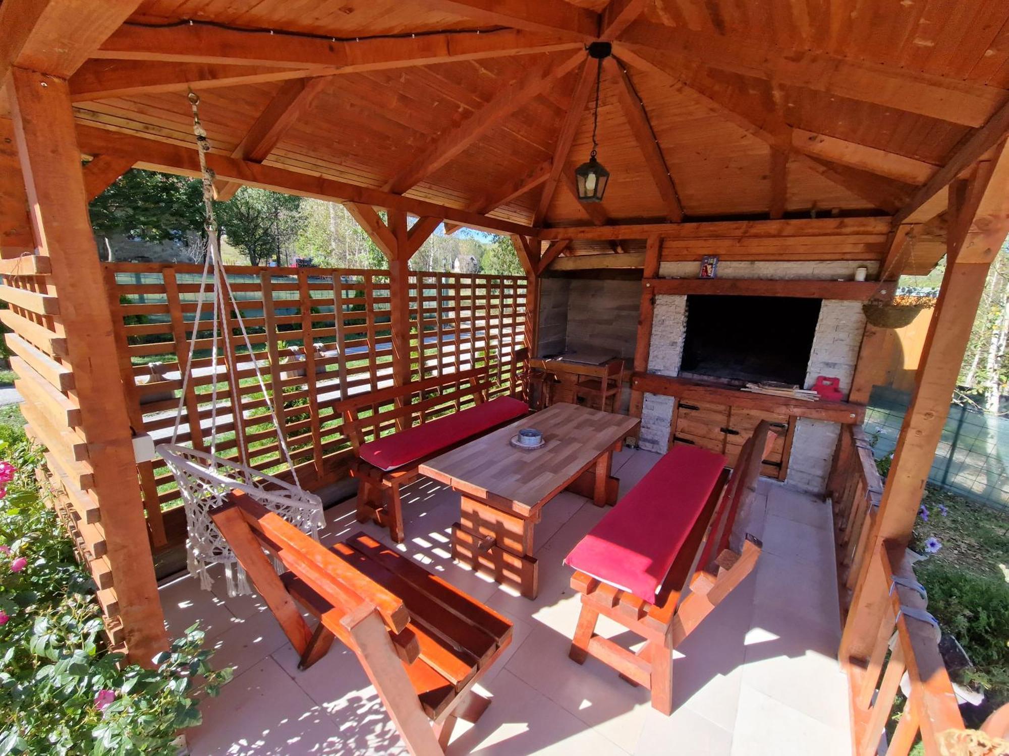 Mountain House Brutusi 17 Bjelasnica Trnovo Bih Luaran gambar