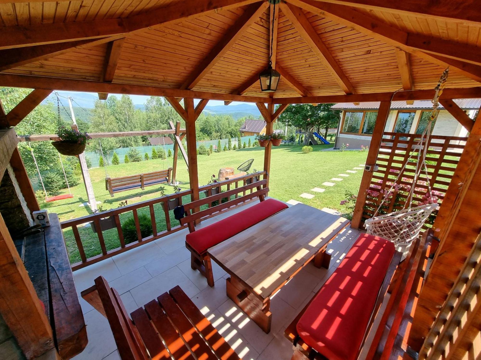 Mountain House Brutusi 17 Bjelasnica Trnovo Bih Luaran gambar
